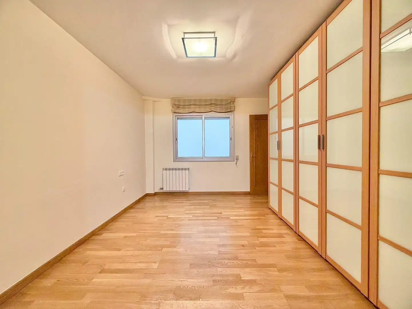 Habitación de Piso de alquiler en Terrassa con Calefacción, Parquet y Balcón