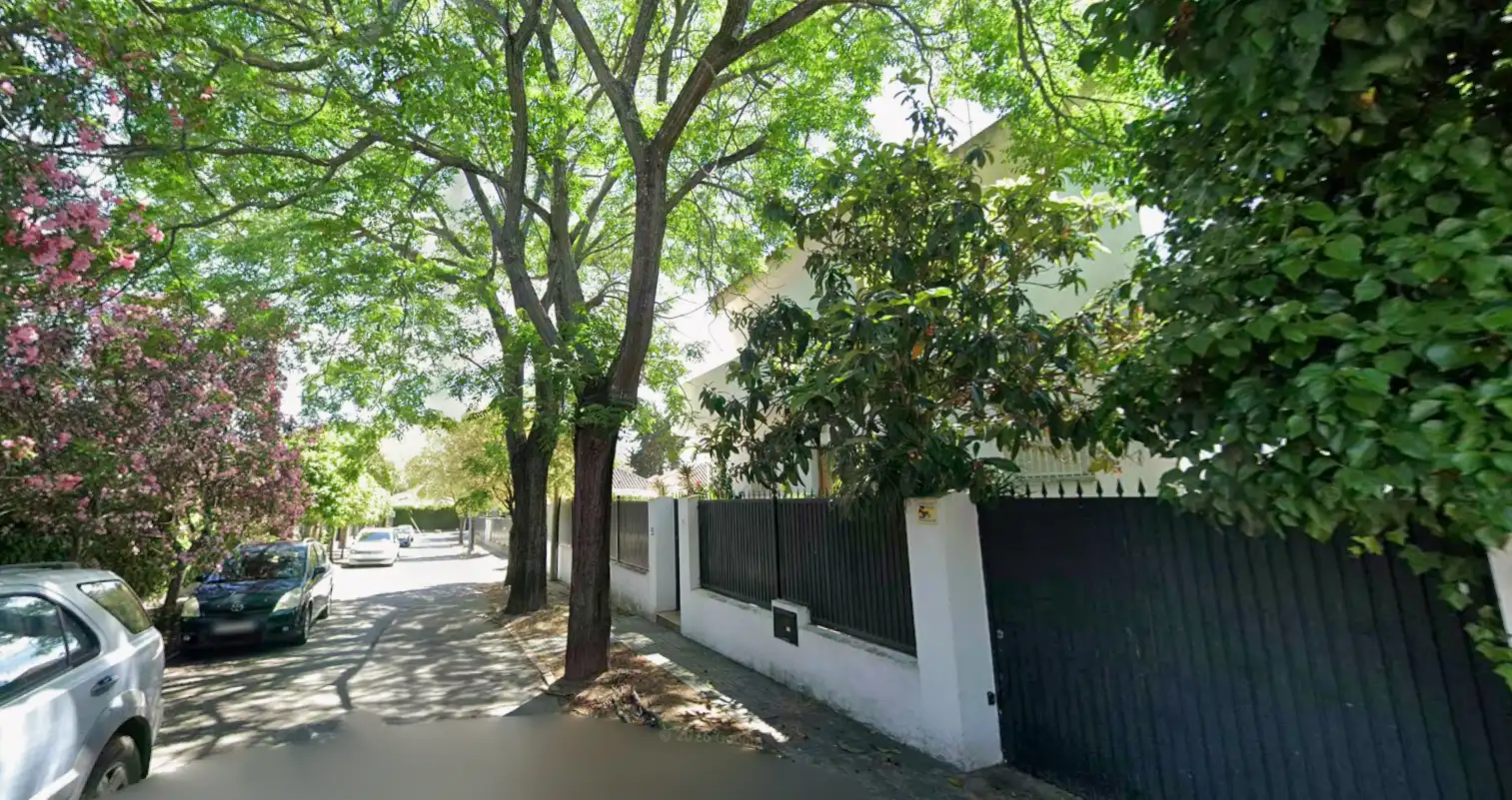 Casa o xalet en venda a OLIVO , El Rocío - La Milagrosa
