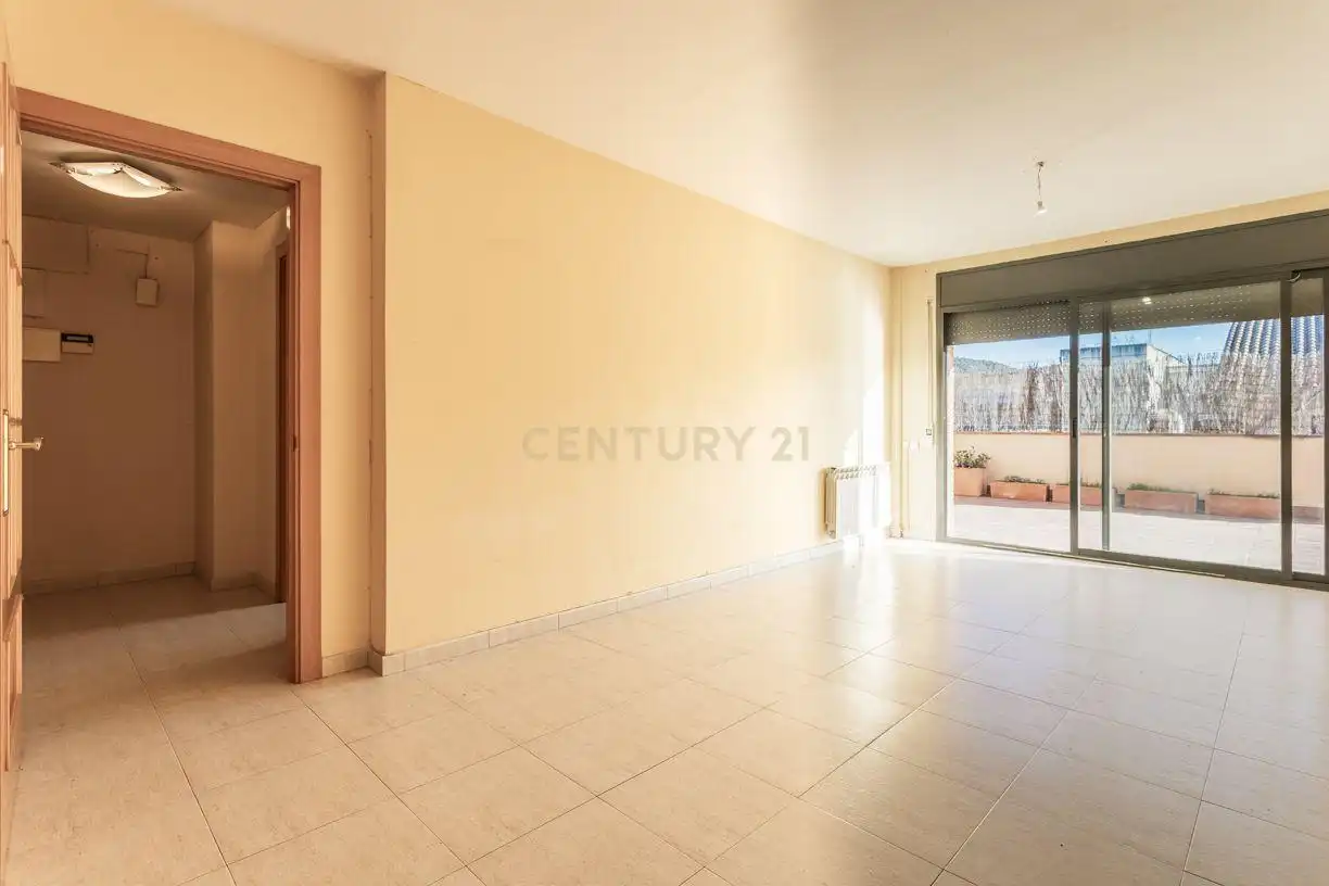 Flat for sale in Sant Celoni  with Air Conditioner and Storage room