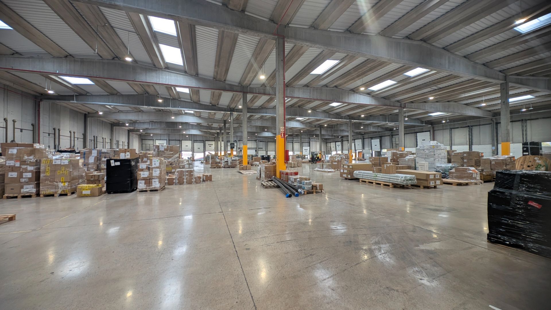 Industrial buildings to rent in Palau-solità i Plegamans