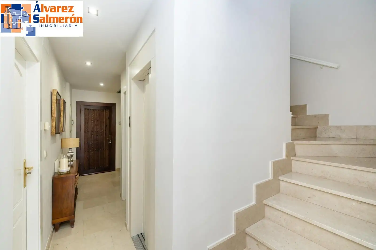 Casa adosada en venta en Granada con Aire acondicionado, Calefacción y Terraza