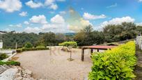 Vista exterior de Casa o xalet en venda en L'Ametlla del Vallès amb Aire condicionat, Calefacció i Jardí privat