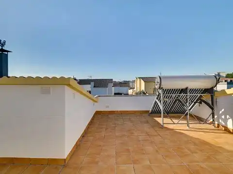 House with terrace for sale in Carrer de Sòcrates, imagen 35