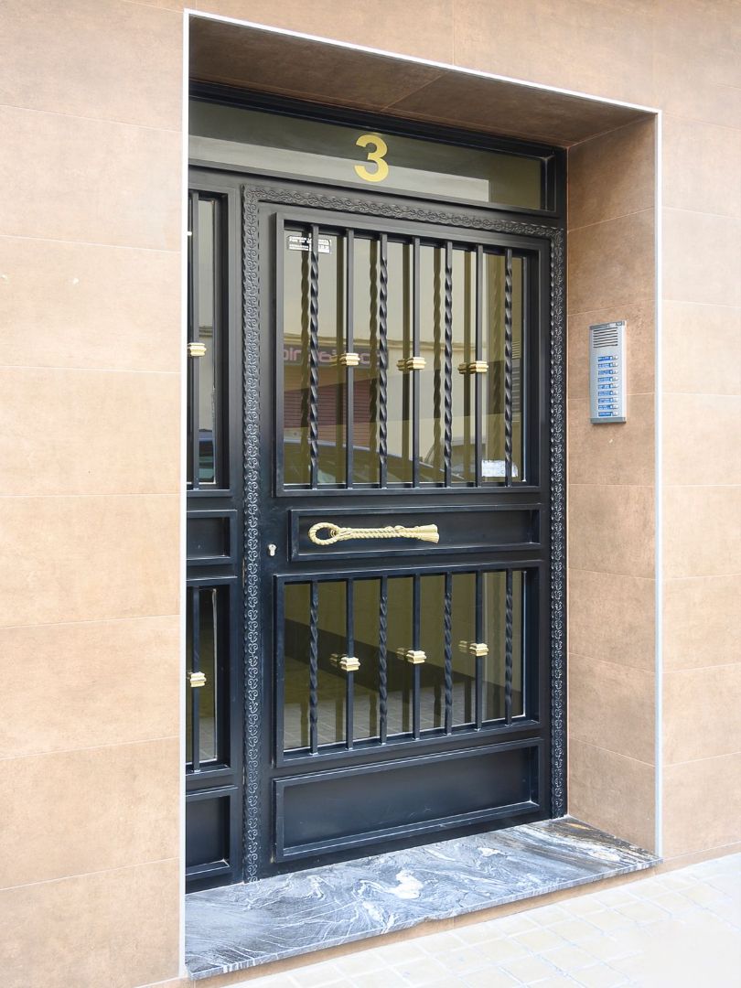 Flat for sale in Manises  with Air Conditioner, Heating and Furnished