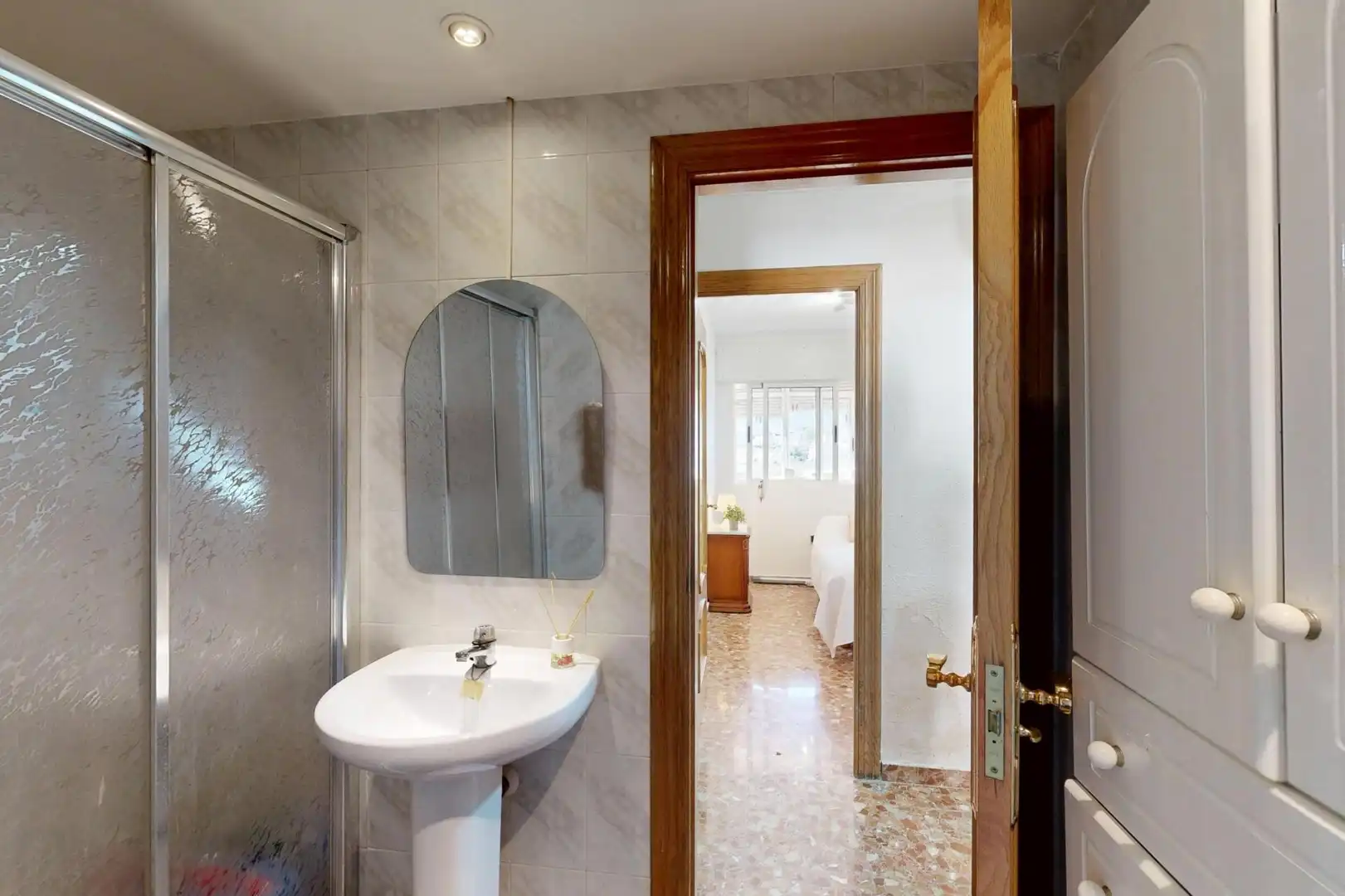 Baño de Piso en venta en Cartagena con Calefacción