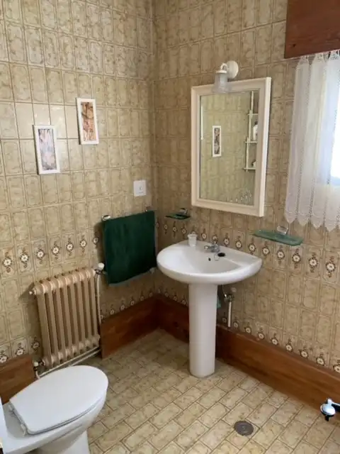 Baño de Casa o chalet en venta en La Adrada  con Calefacción, Jardín privado y Trastero