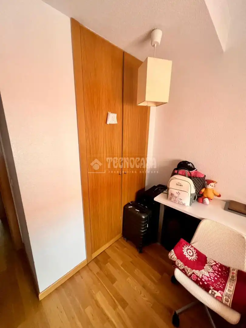 Bedroom of Flat for sale in Parla  with Heating, Terrace and Storage room