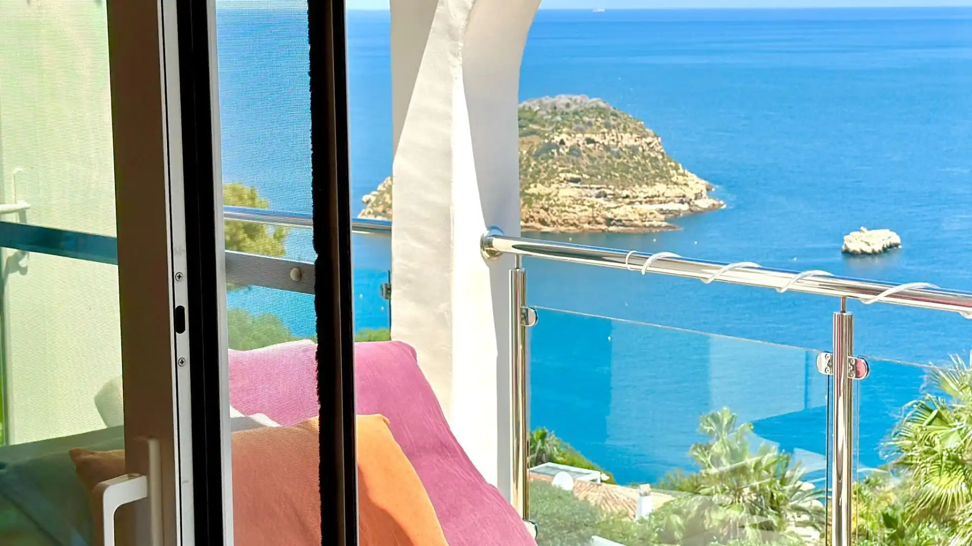 Balcony of Houses for sale in Jávea / Xàbia  with Air Conditioner, Heating and Private garden
