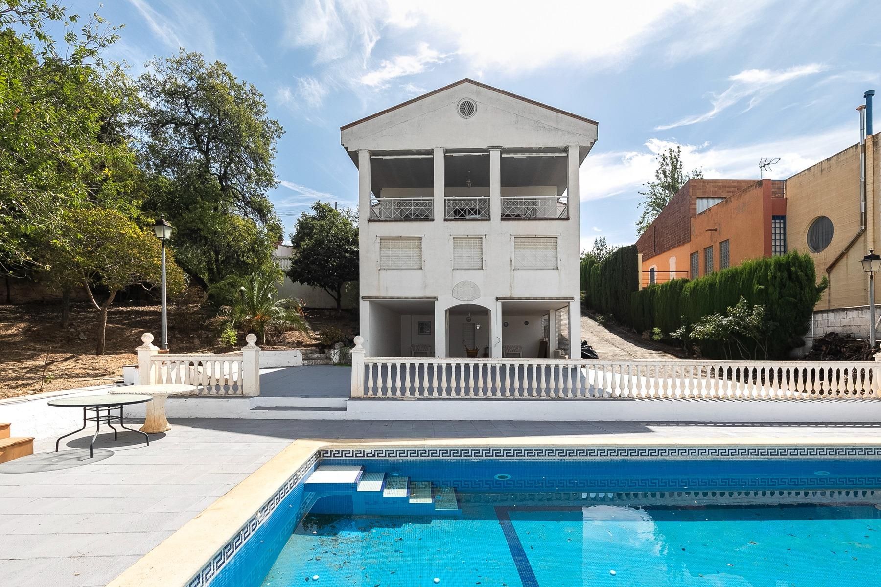 Casa o xalet en venda a Calle Emilio Aragon, 12, Monachil pueblo