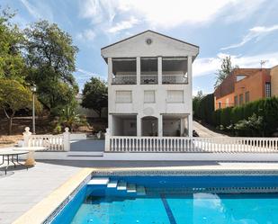 Piscina de Casa o xalet en venda en Monachil amb Terrassa