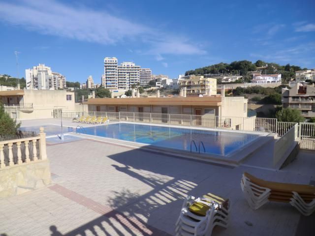 Swimming pool of Apartment for sale in Calpe / Calp  with Community pool