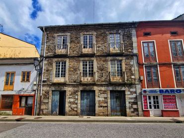 Residential for sale in Calle EMPEDRADA