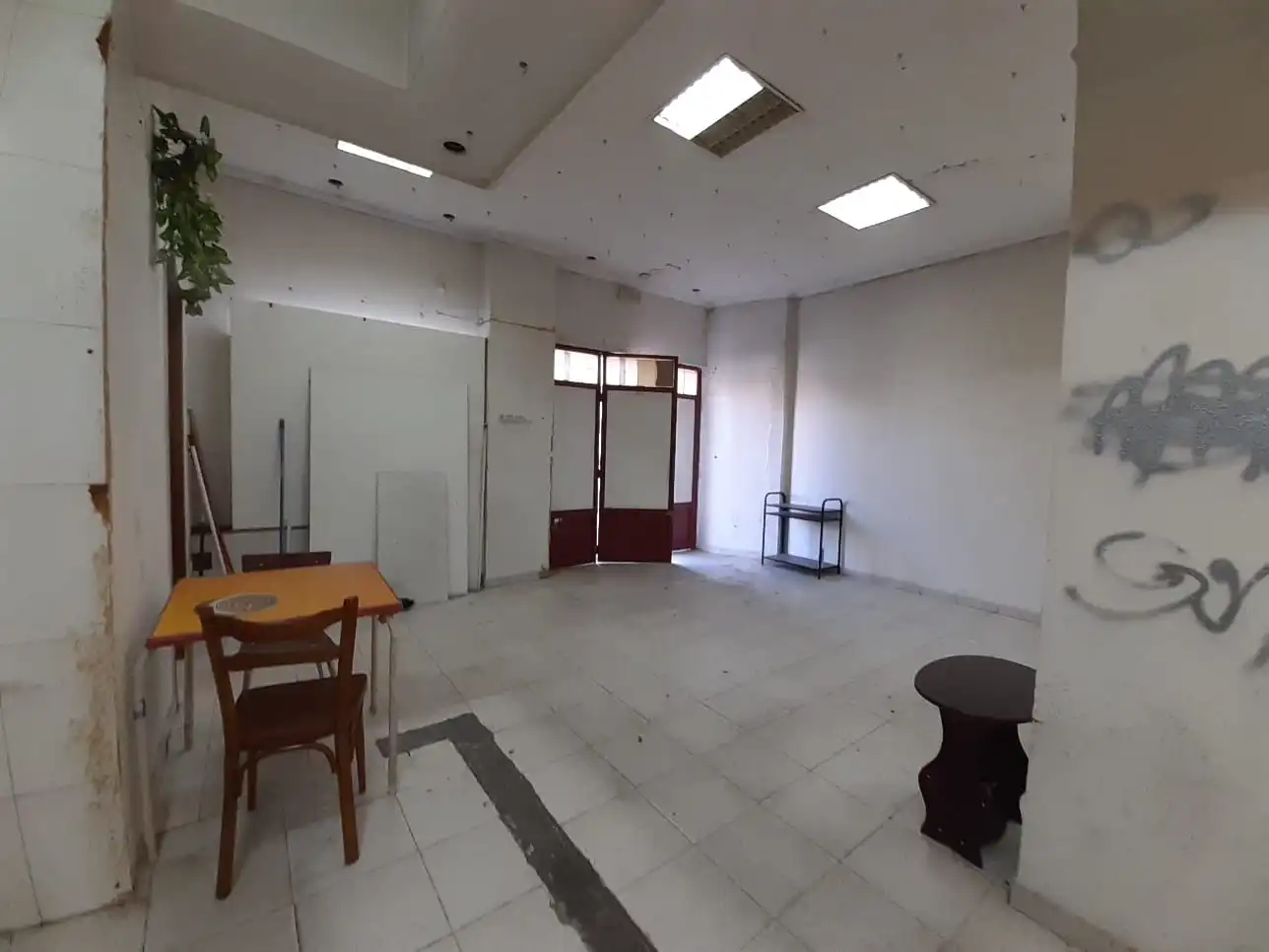 Local comercial en venda a San Lázaro, imagen 4