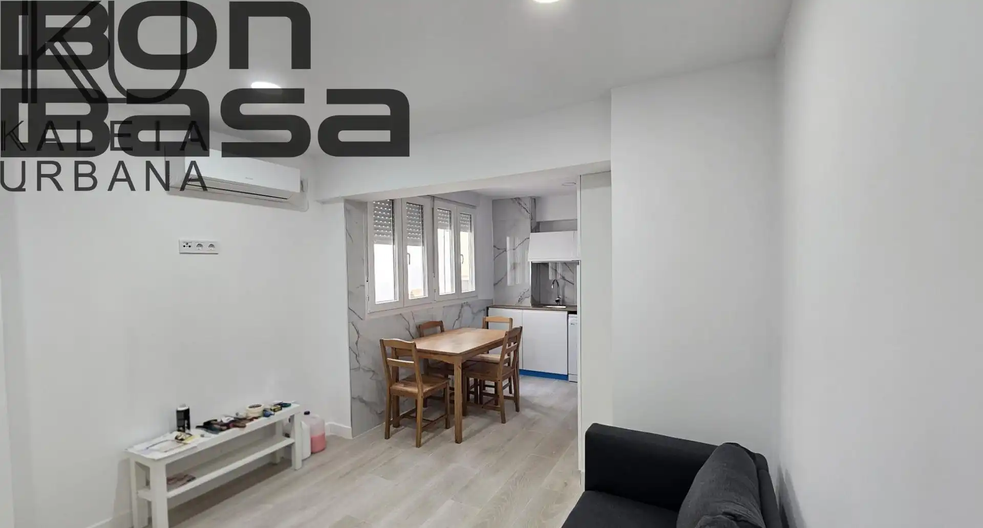 Estudio de alquiler en Alicante / Alacant con Aire acondicionado y Amueblado