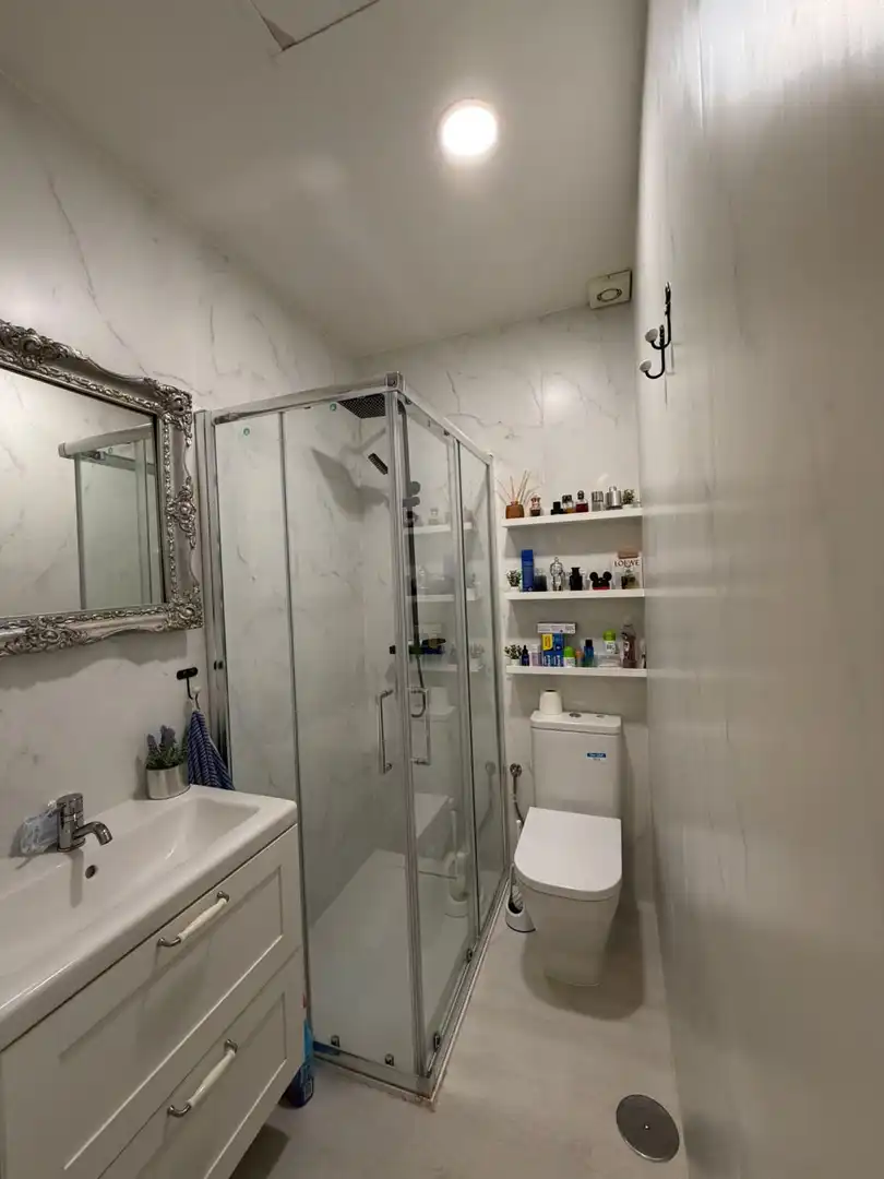 Baño de Piso en venta en Madrid con Aire acondicionado y Amueblado