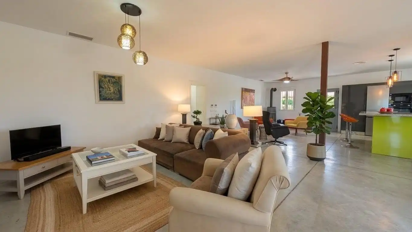 Villa avec piscine à vendre à Las Bayas, imagen 3