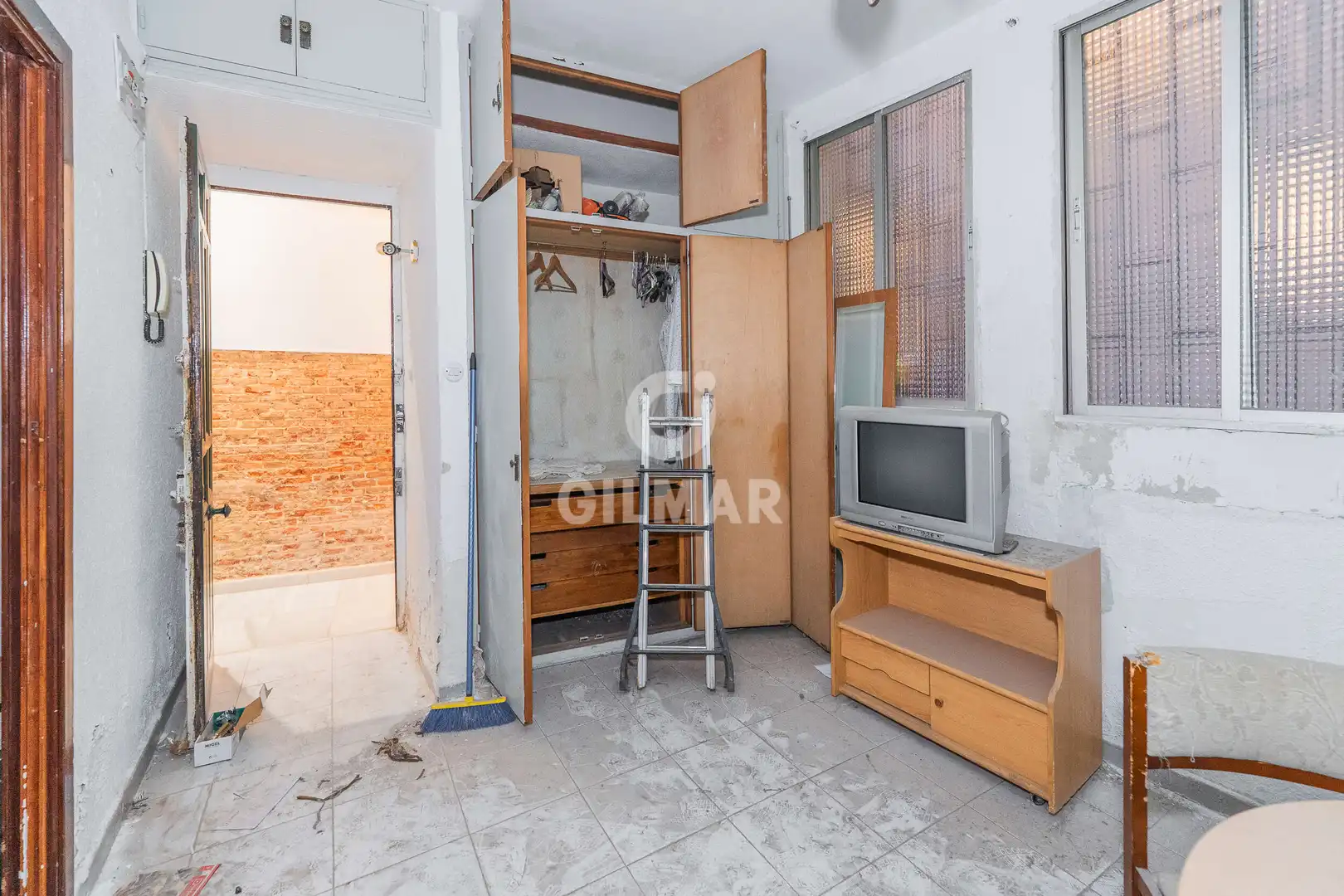 Habitación de Planta baja en venta en Madrid con Calefacción