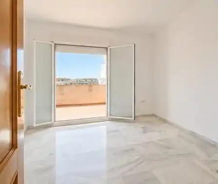 Habitación de Dúplex en venta en Cúllar Vega