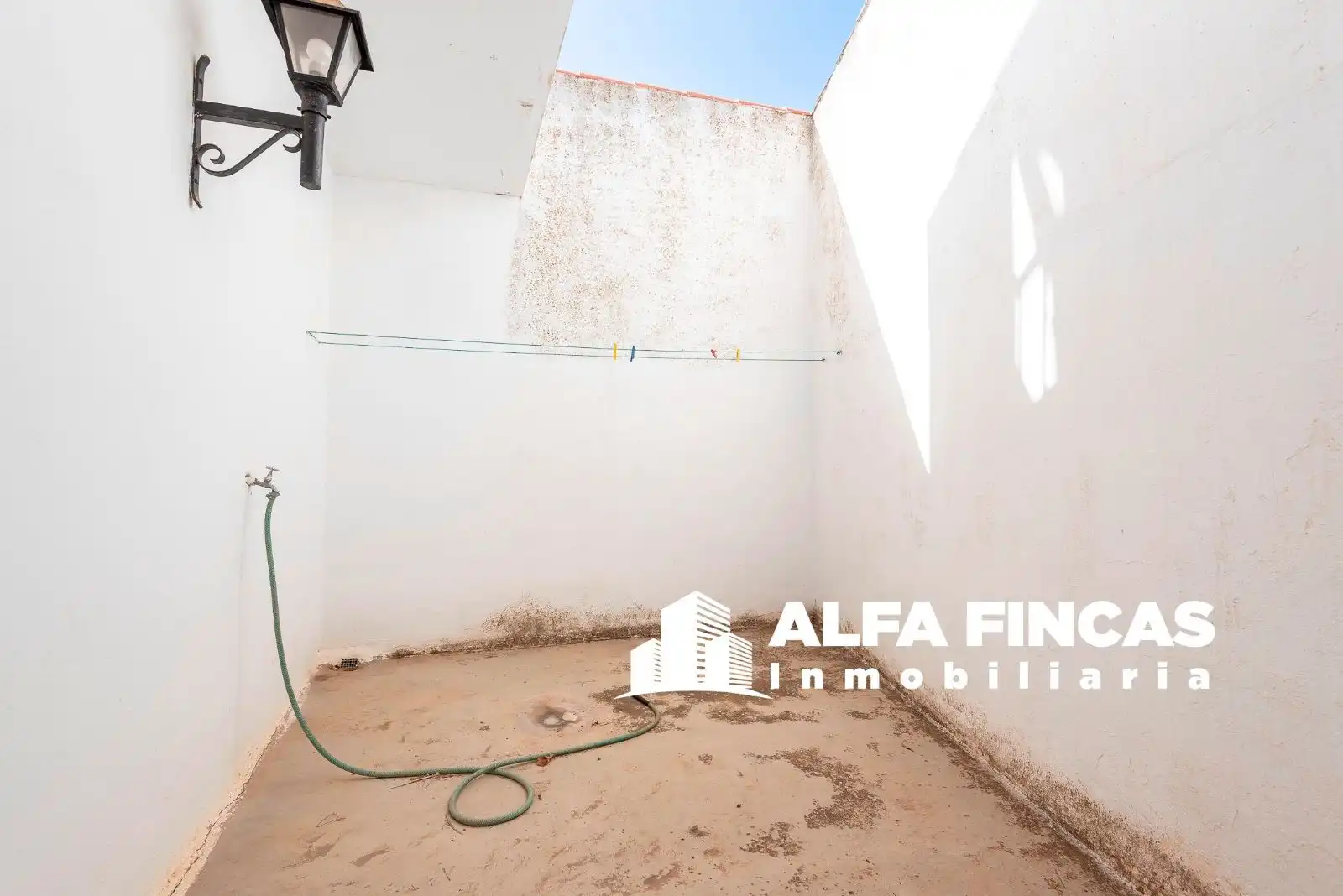 Exterior view of Flat for sale in San Clemente  with Heating, Private garden and Terrace