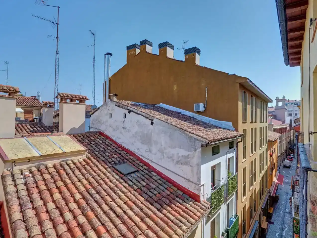 Vista exterior de Pis en venda en  Logroño