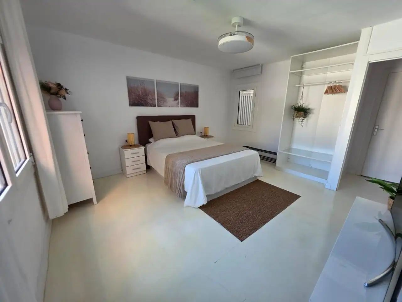 Schlafzimmer von Wohnung zur Miete in Castelldefels mit Klimaanlage, Terrasse und Möbliert