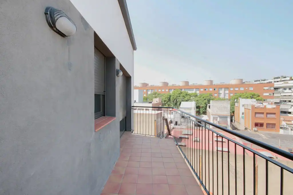 Terrassa de Pis en venda en Badalona amb Moblat
