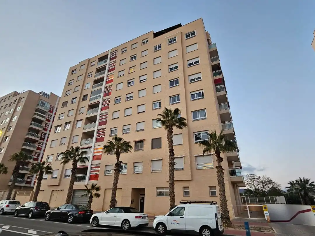 Vista exterior de Garatge de lloguer en El Campello