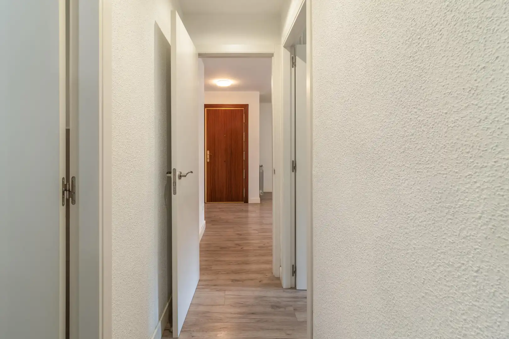 Apartamento de alquiler en 8 Calle Valderrobres #2, Canillejas
