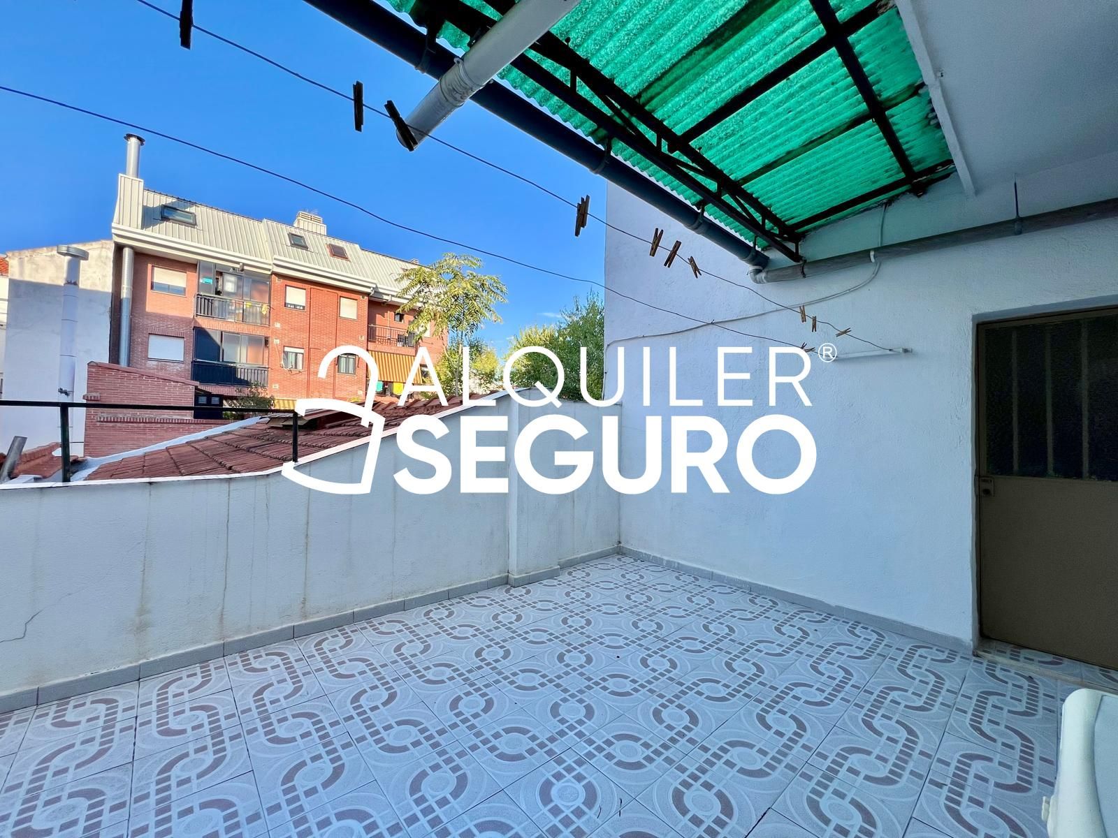 Exterior view of Flat to rent in  Madrid Capital  with Air Conditioner, Heating and Terrace