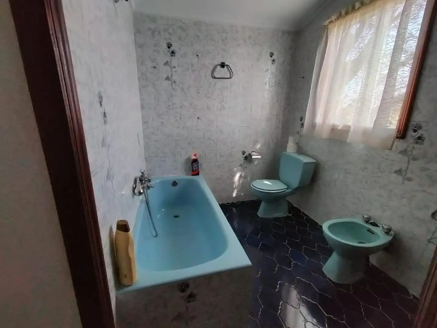 Baño de Finca rústica en venta en Palencia con Calefacción, Jardín privado y Parquet