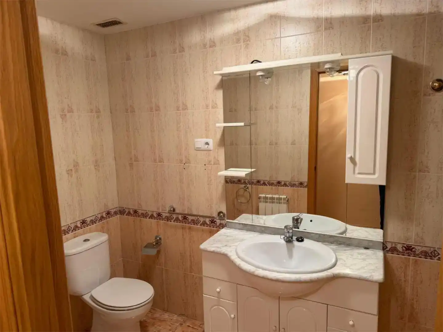 Baño de Piso en venta en Villaquilambre con Balcón