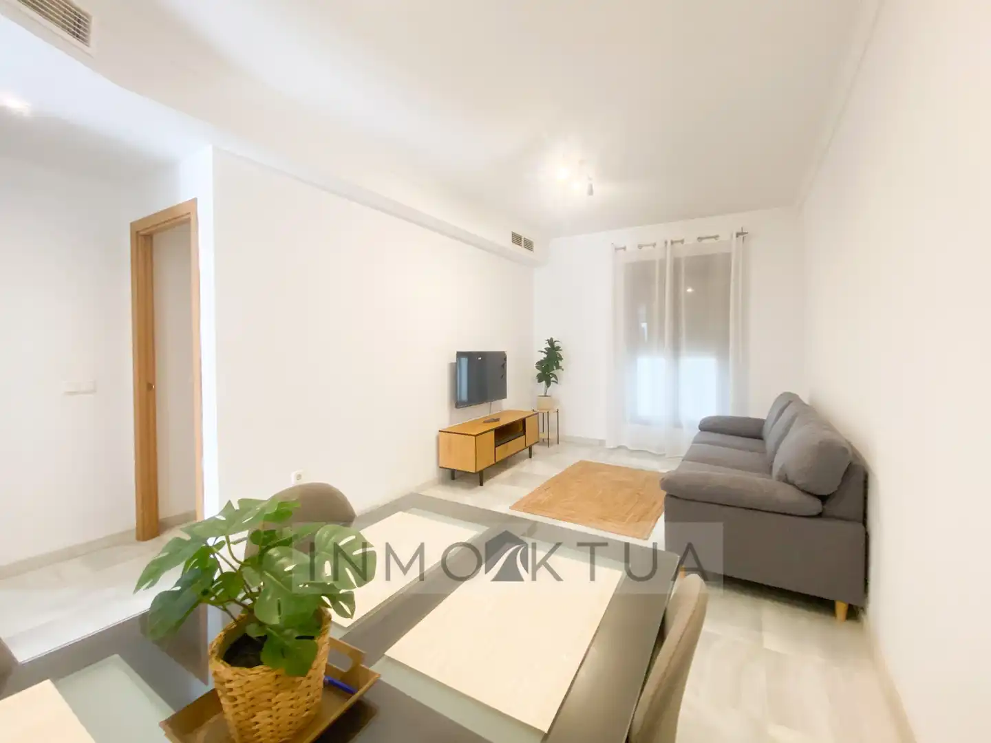 Living room of Flat for sale in Jerez de la Frontera  with Air Conditioner, Furnished and Oven