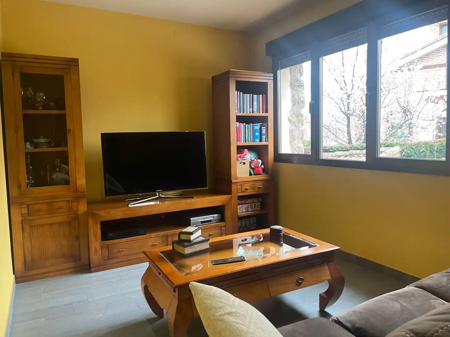Sala de estar de Casa o chalet en venta en La Lastrilla  con Jardín privado, Terraza y Trastero