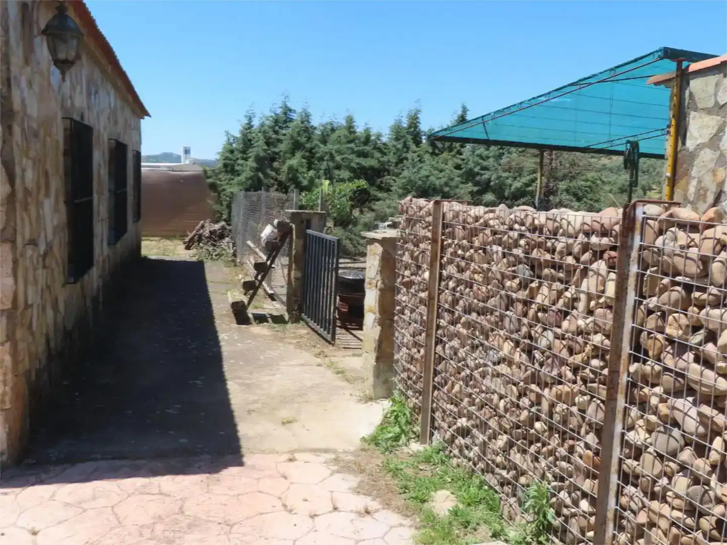 Finca rústica en venda en Villar del Rey amb Aire condicionat, Jardí privat i Traster