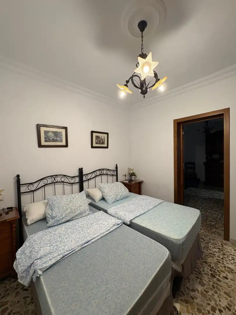 Habitación de Casa o chalet en venta en Carmona, Sevilla