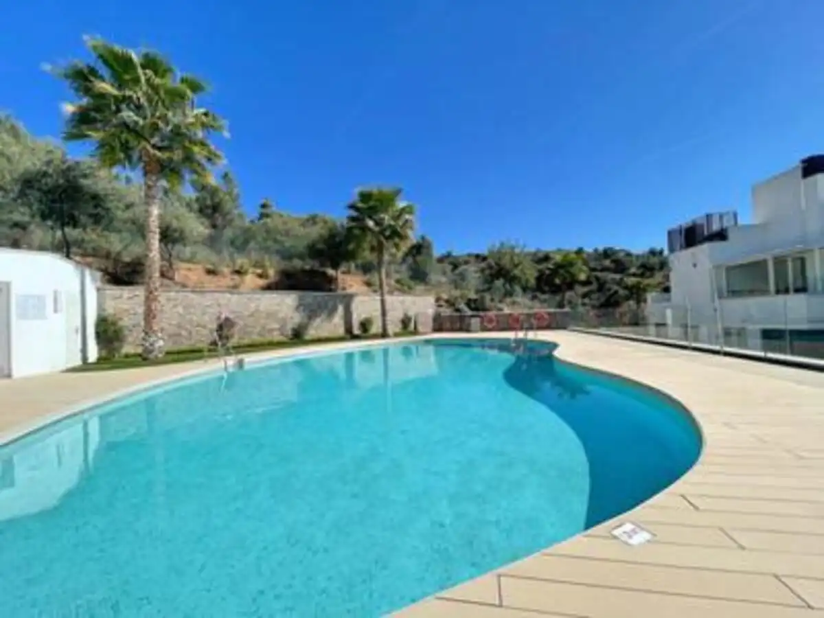 Swimming pool of Attic for rent in Marbella  with Air Conditioner, Heating and Terrace