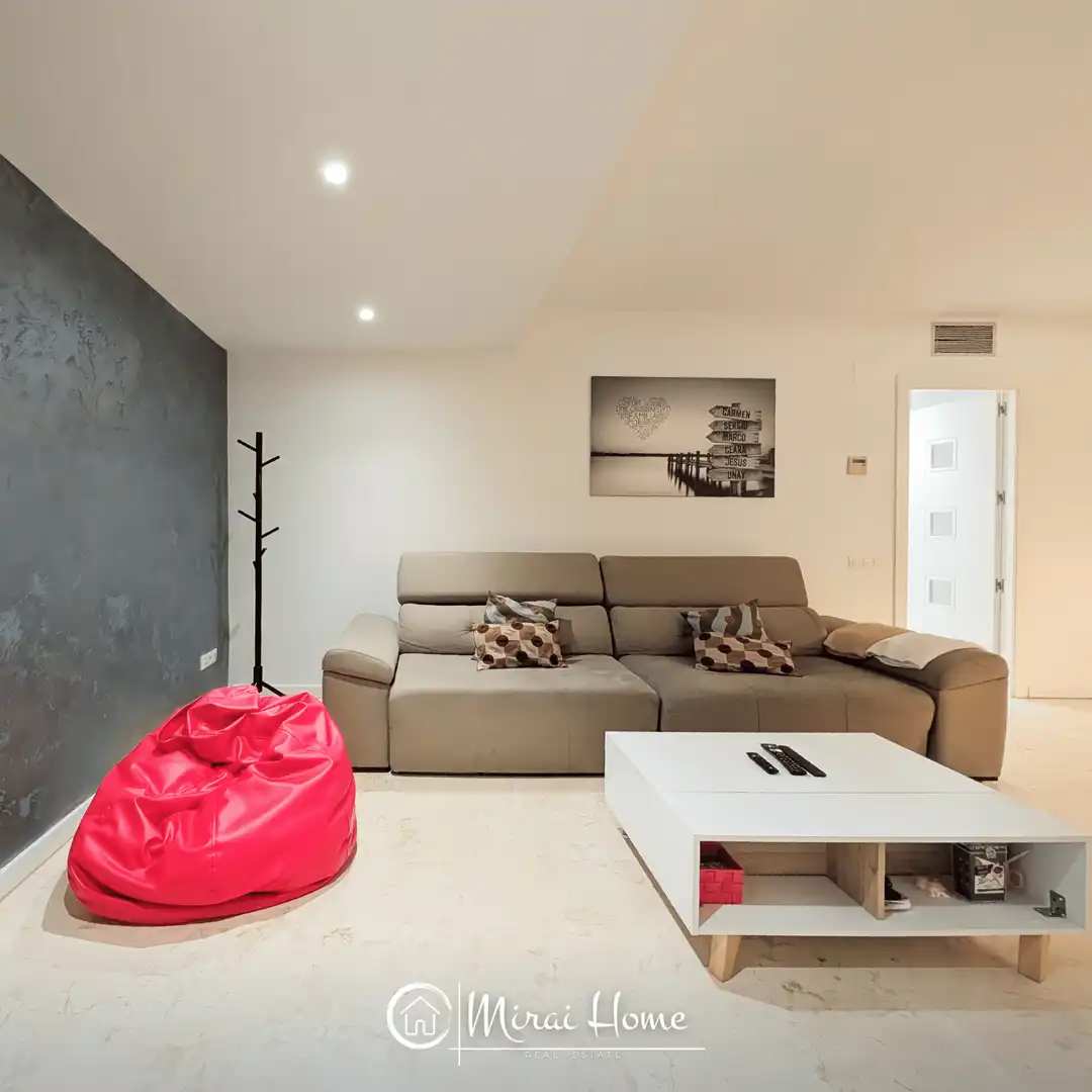 Living room of Flat for sale in Font Verda