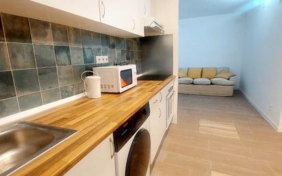 Kitchen of Flat to rent in  Madrid Capital  with Furnished, Oven and Washing machine