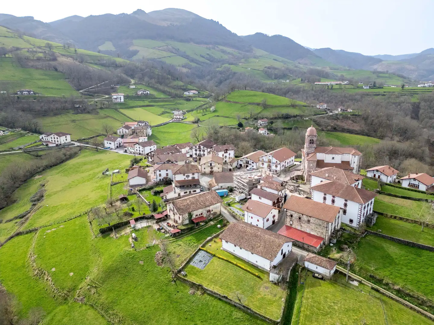 Vista exterior de Edificio en venta en Baztan
