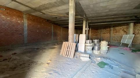 Foto 3 de Edifici en venda a Avenida Los Trabajadores, 2, Burguillos, Sevilla