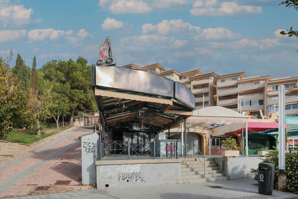 Vista exterior de Local en venda en Calvià