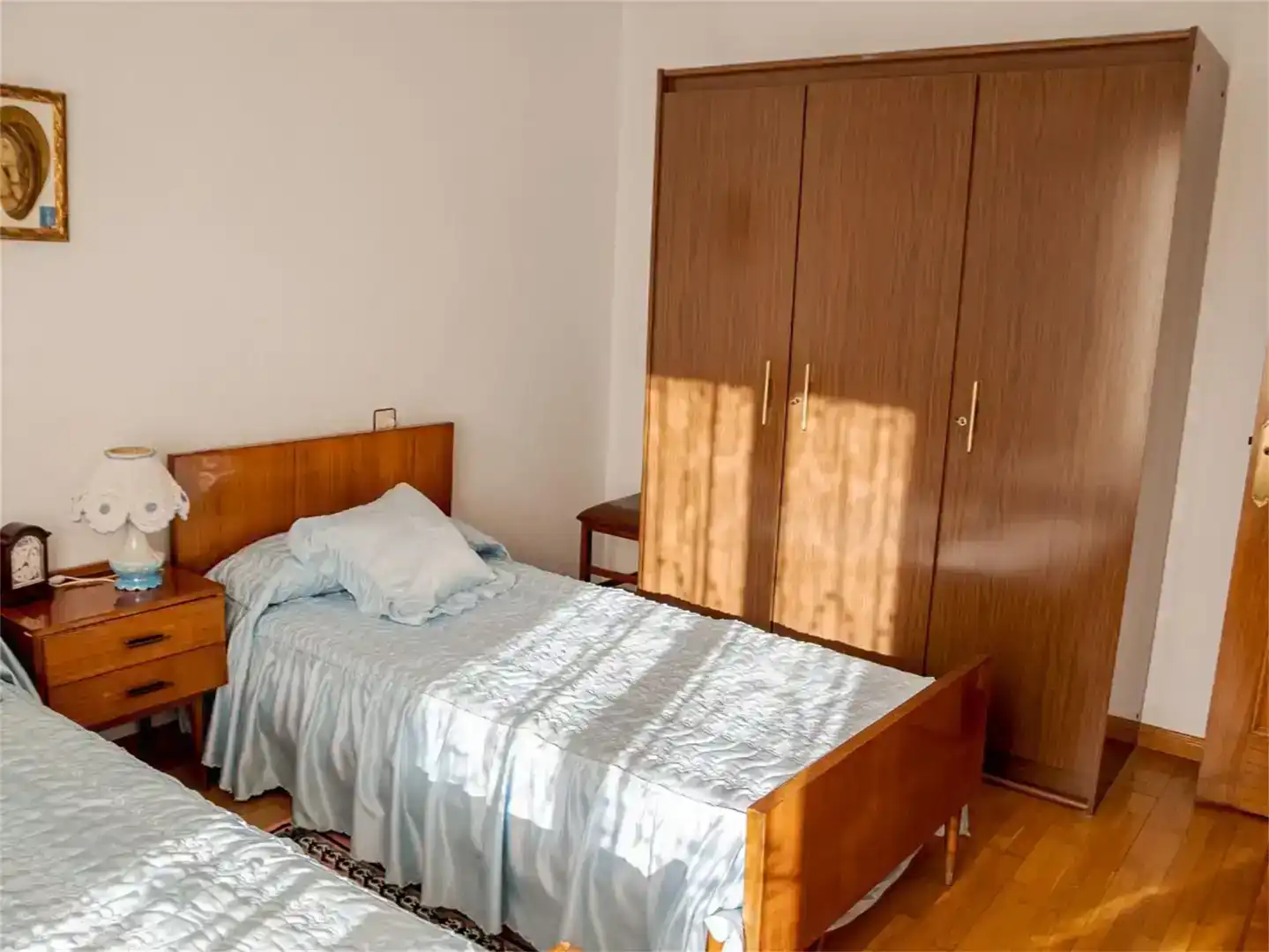 Habitación de Piso en venta en Cistierna con Parquet, Trastero y Horno