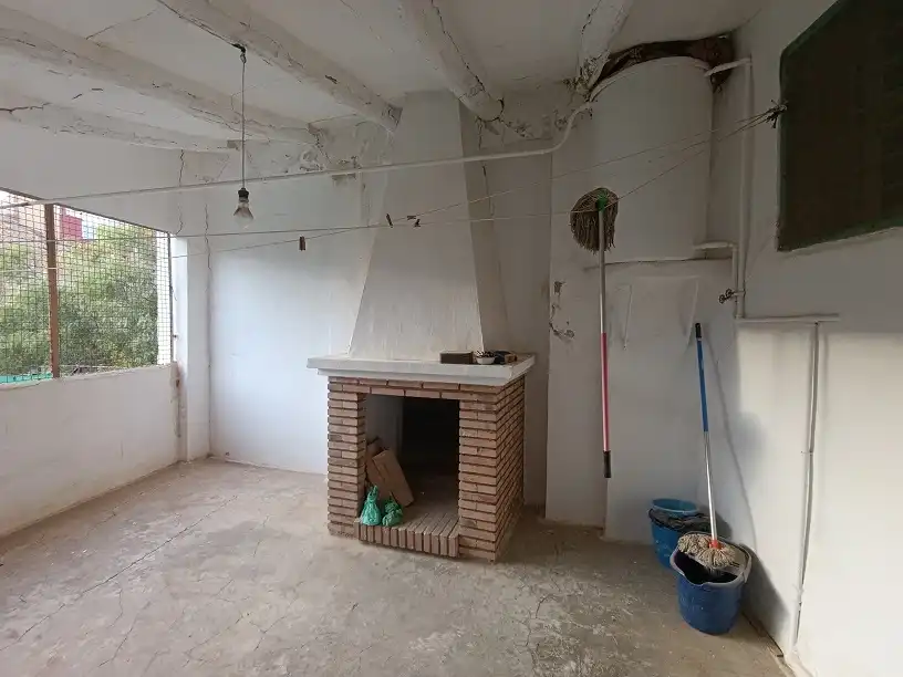 Piso en venta en Tobarra con Terraza, Trastero y Amueblado