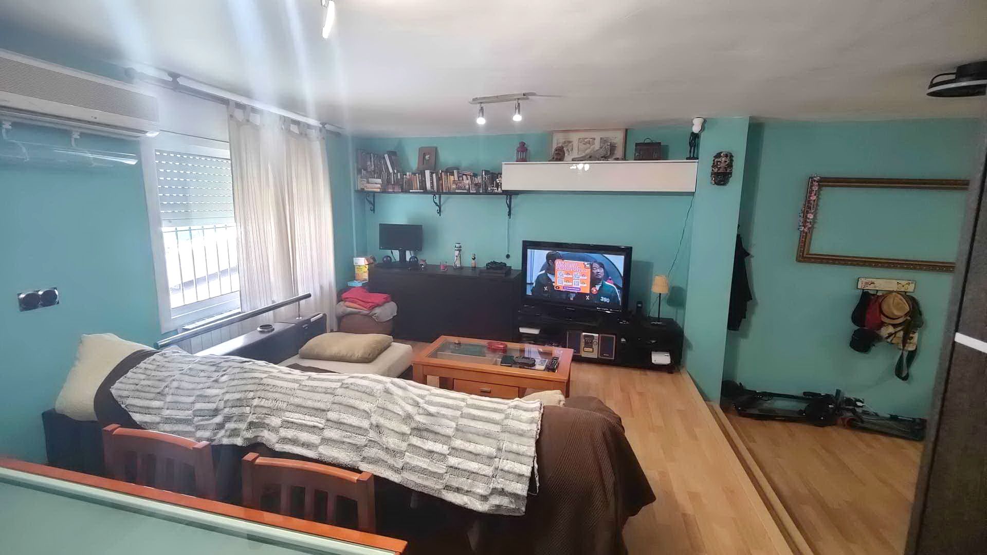 Sala d'estar de Estudi en venda en Vallirana