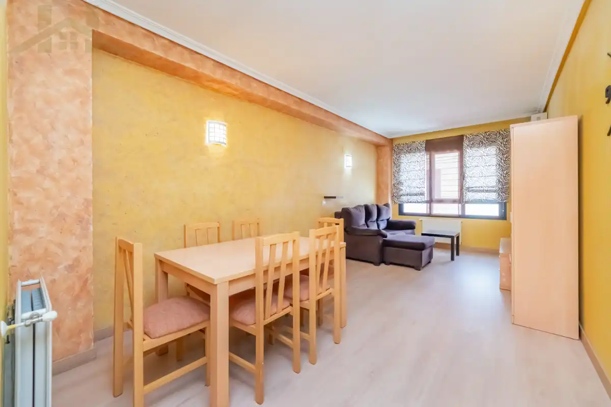 Wohnzimmer von Wohnung zum Verkauf in Ciempozuelos mit Klimaanlage, Heizung und Terrasse