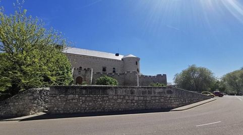 Moncasa vende suelo con vistas privilegiadas al Castillo de Simancas