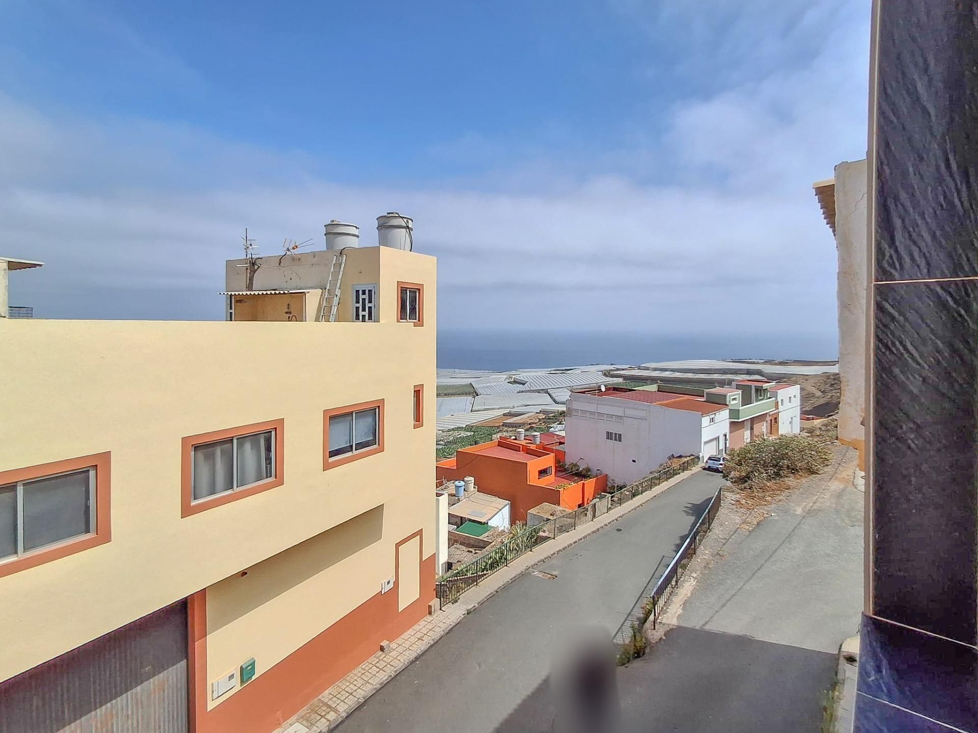 Exterior view of Single-family semi-detached for sale in Gáldar  with Terrace and Storage room