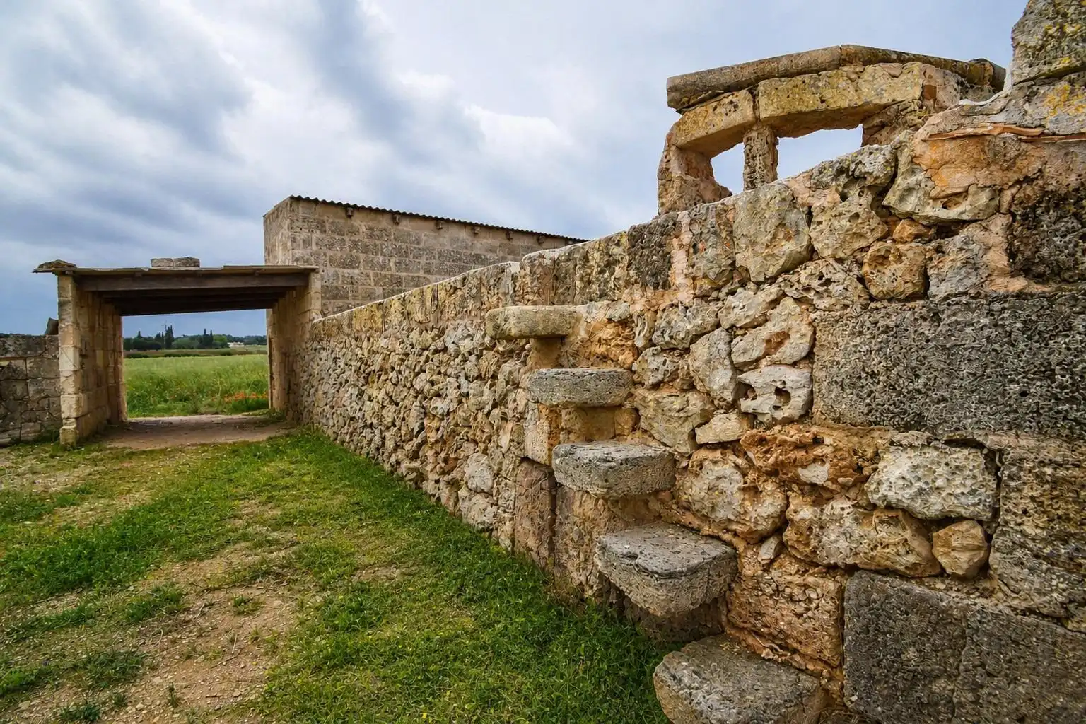 Vista exterior de Finca rústica en venta en Muro con Aire acondicionado, Calefacción y Jardín privado
