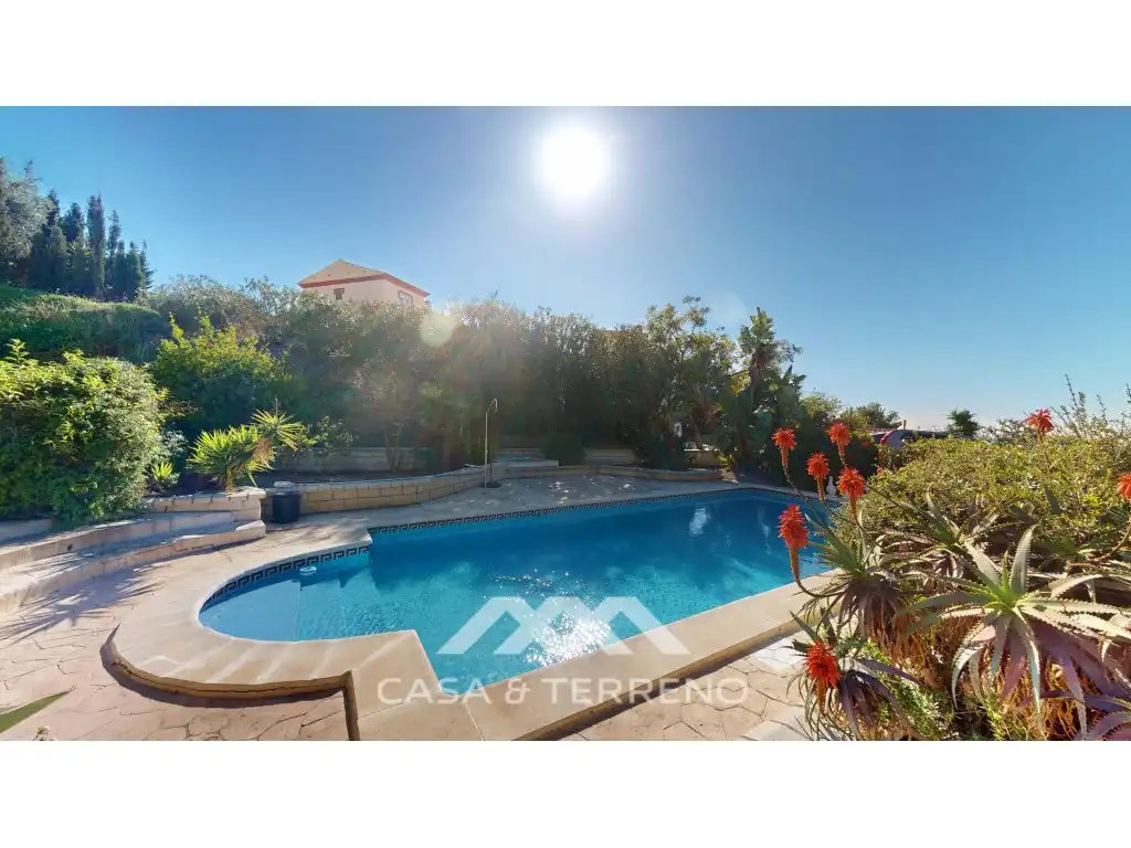 Jardín de Casa o chalet en venta en Algarrobo con Aire acondicionado, Jardín privado y Terraza
