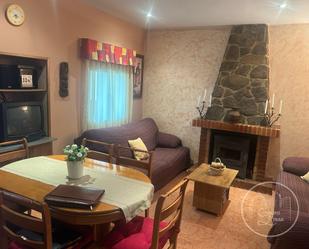 Living room of House or chalet for sale in Pedro Bernardo  with Terrace
